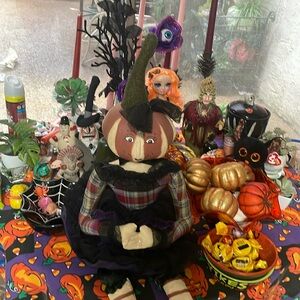 Halloween Folk Pumpkin 🎃 Doll